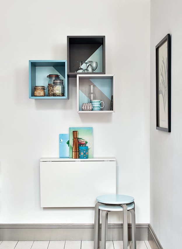 how to paint skirting boards
