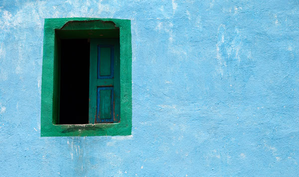 Dulux Weathershield double protection
